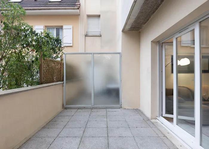 Appartement F2 Haut De Montreuil